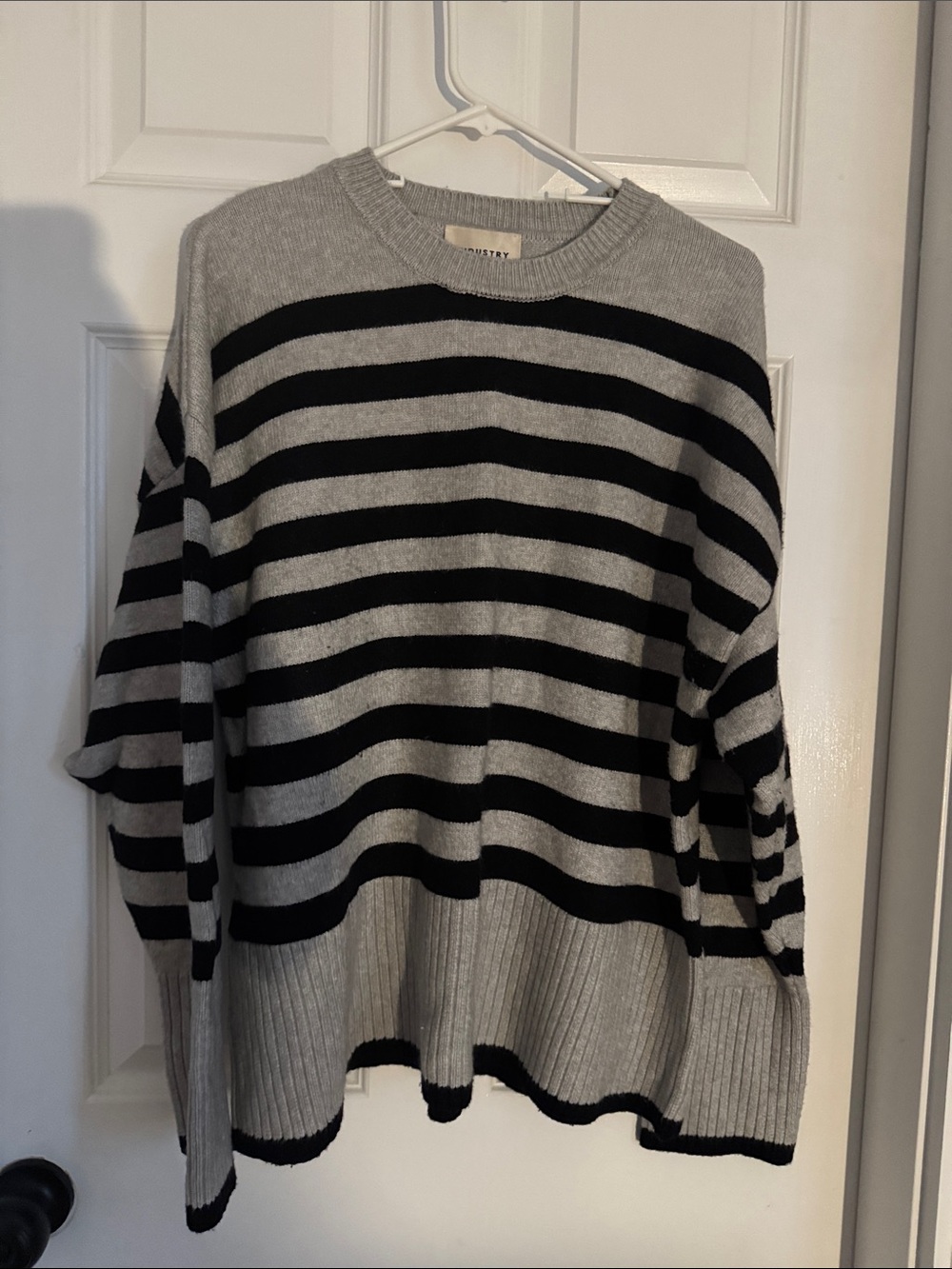 Women’s Crewneck Striped Sweater in Light Gray and Black